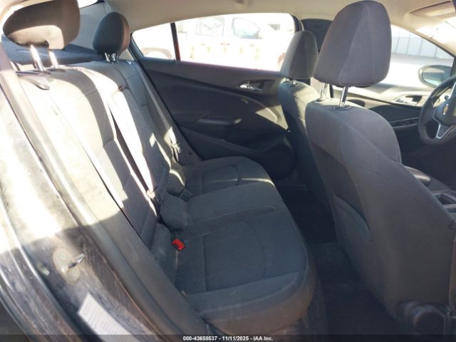 Chevrolet Cruze Lt Auto Image 12