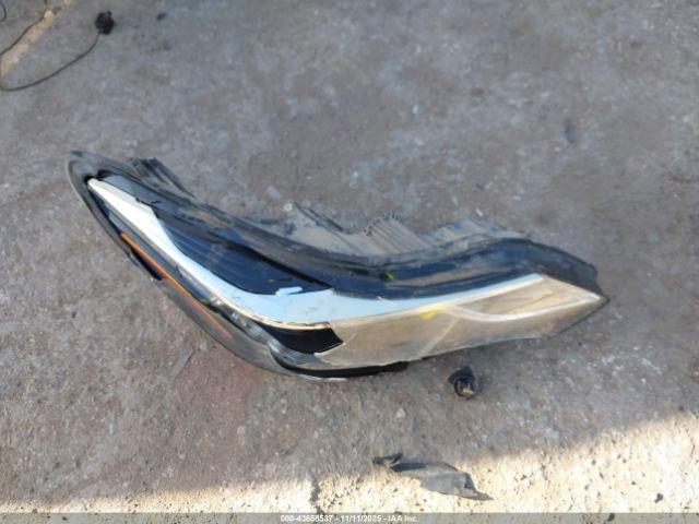 Chevrolet Cruze Lt Auto Image 3