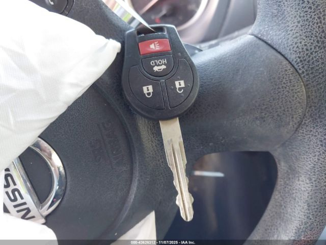 Nissan Sentra S Image 7