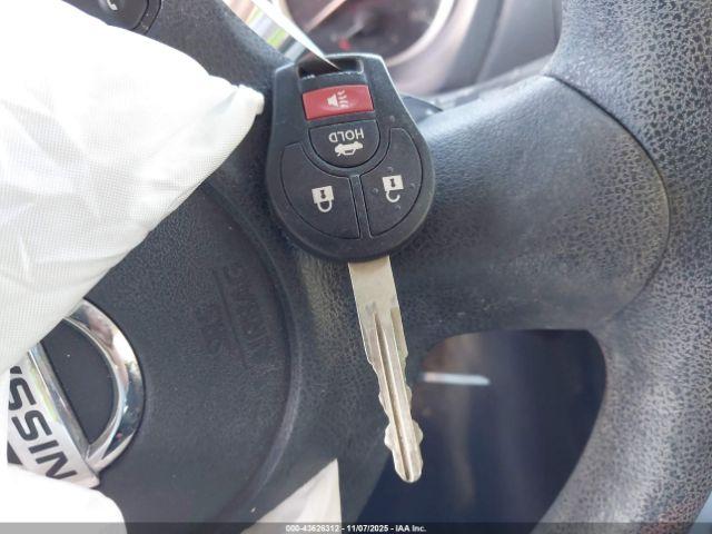 Nissan Sentra S Image 7