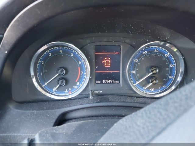 Toyota Corolla Le Image 5