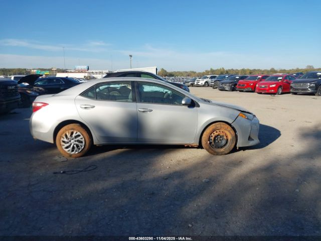 Toyota Corolla Le Image 3