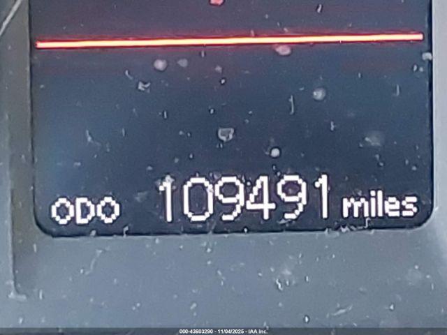 Toyota Corolla Le Image 2