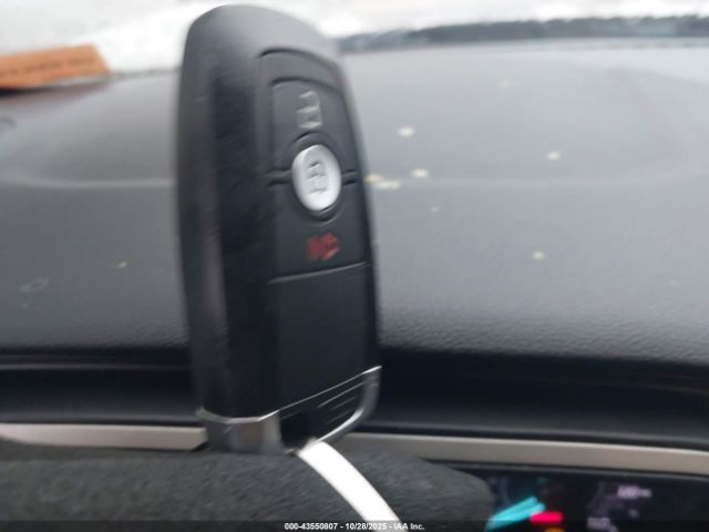 Ford Escape Se Image 4