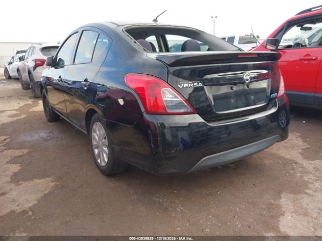 Nissan Versa 1.6 S+ Image 3