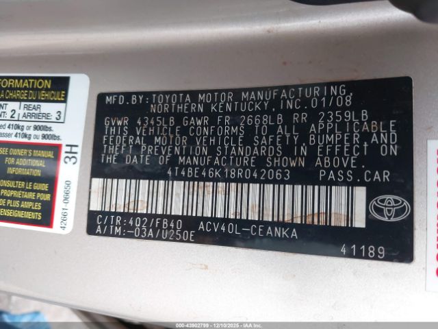 Toyota Camry Le Image 16