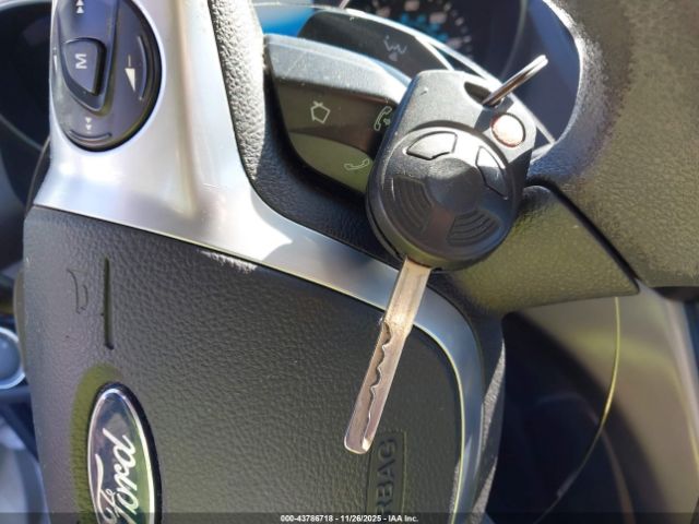 Ford Escape Se Image 8