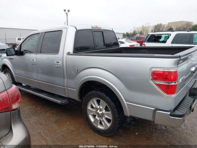 Ford F-150 Lariat Image 14