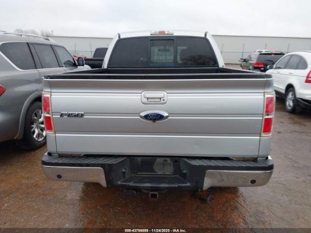 Ford F-150 Lariat Image 15