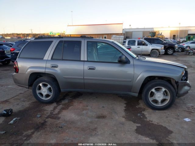 Chevrolet Trailblazer Lt Image 12
