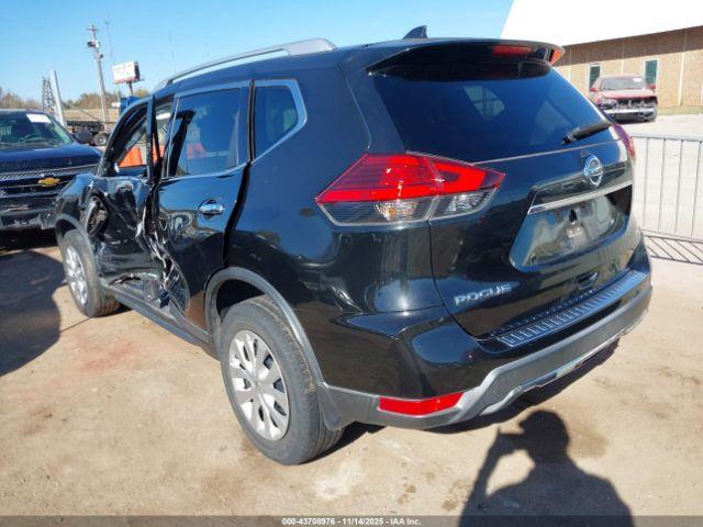 Nissan Rogue S Image 5
