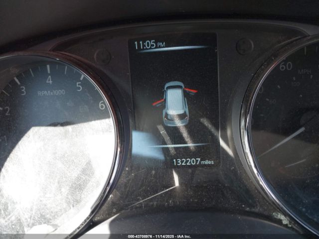 Nissan Rogue S Image 10