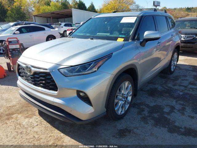 Toyota Highlander Limited Image 5