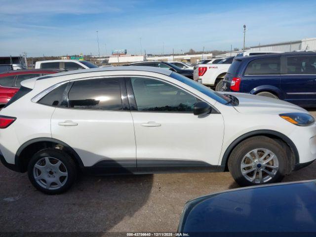 Ford Escape Se Image 13