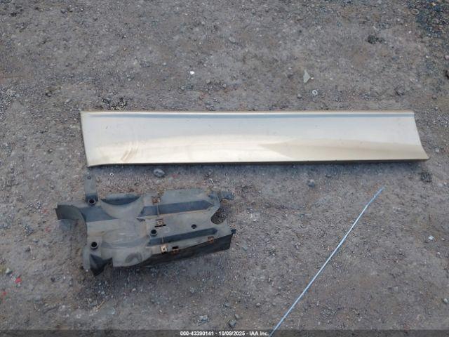 Pontiac Sunfire Image 8