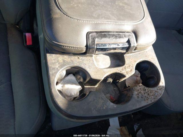 Ram 1500 Slt Image 3