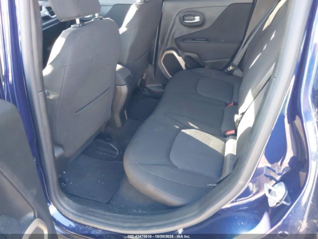 Jeep Renegade Latitude Image 5