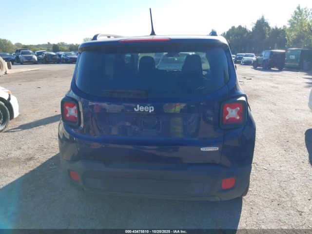 Jeep Renegade Latitude Image 12