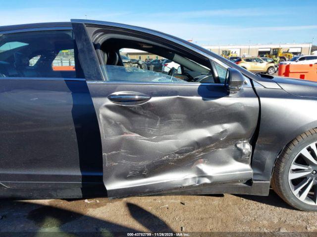 Lincoln MKZ Reserve Image 5
