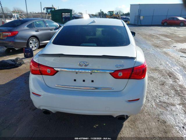 INFINITI Q50 2.0t Base Image 3