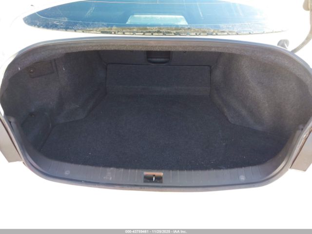 INFINITI Q50 2.0t Base Image 2