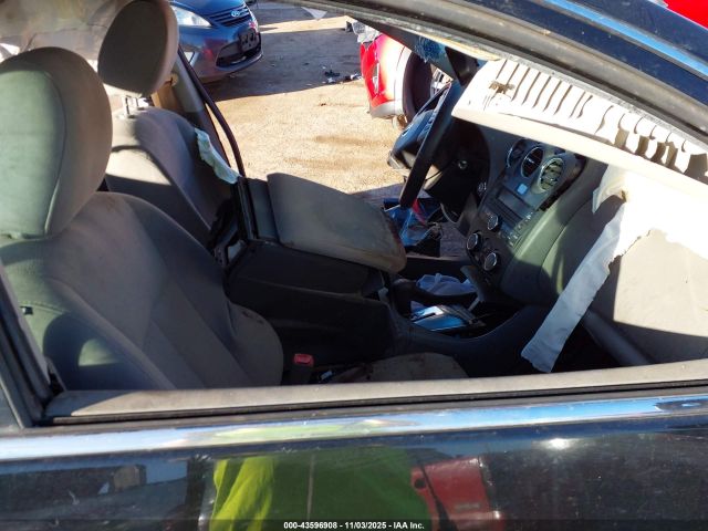 Nissan Altima 2.5 S Image 3