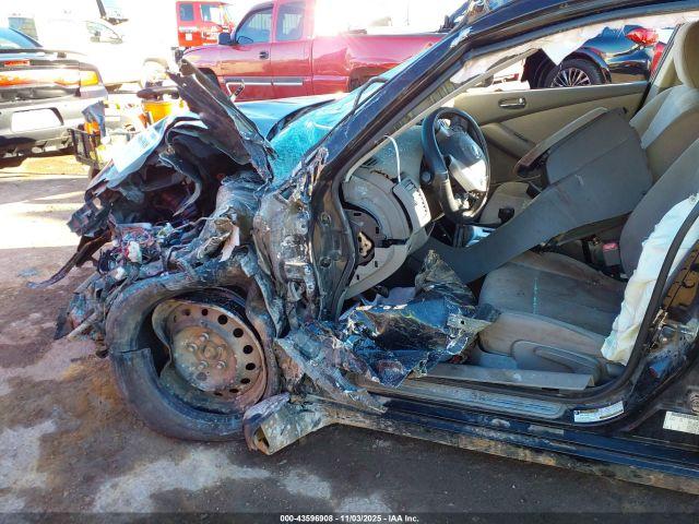 Nissan Altima 2.5 S Image 11