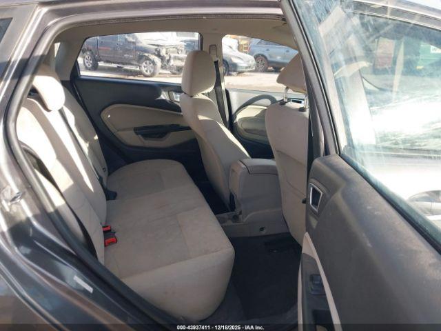 Ford Fiesta Se Image 4