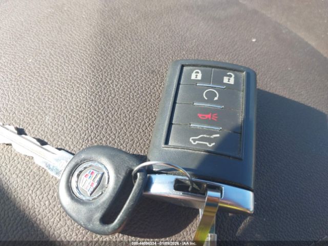 Cadillac SRX V6 Image 10