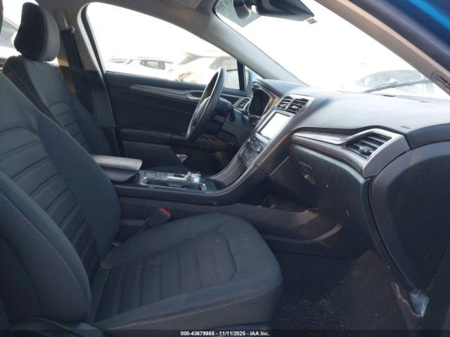 Ford Fusion Se Image 6