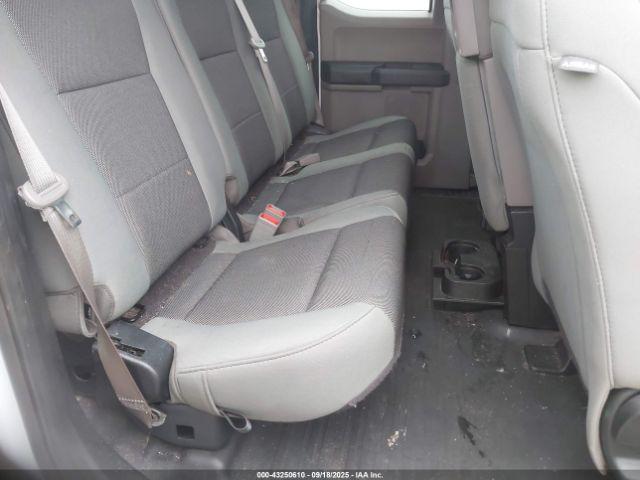 Ford F-150 Xl Image 3