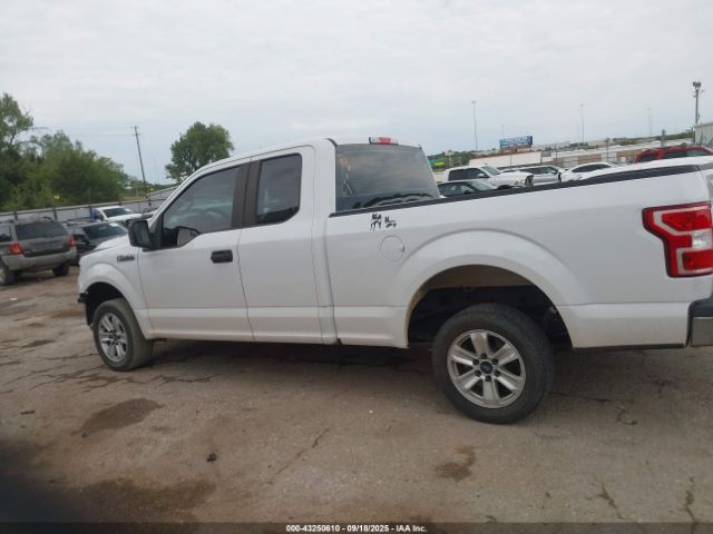 Ford F-150 Xl Image 12