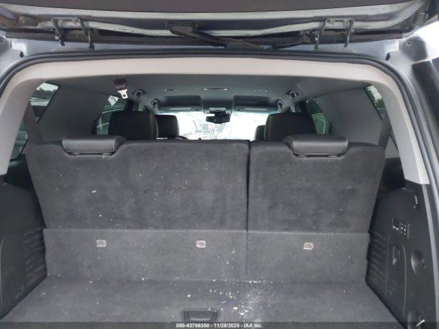 Chevrolet Tahoe Lt Image 12