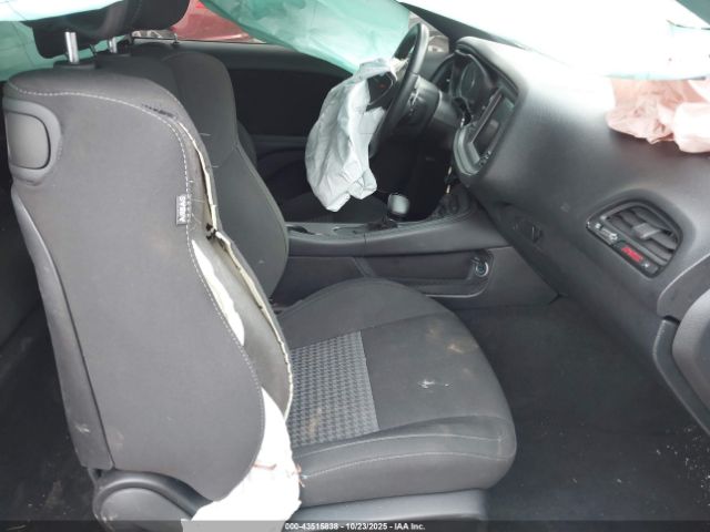 Dodge Challenger Image 8