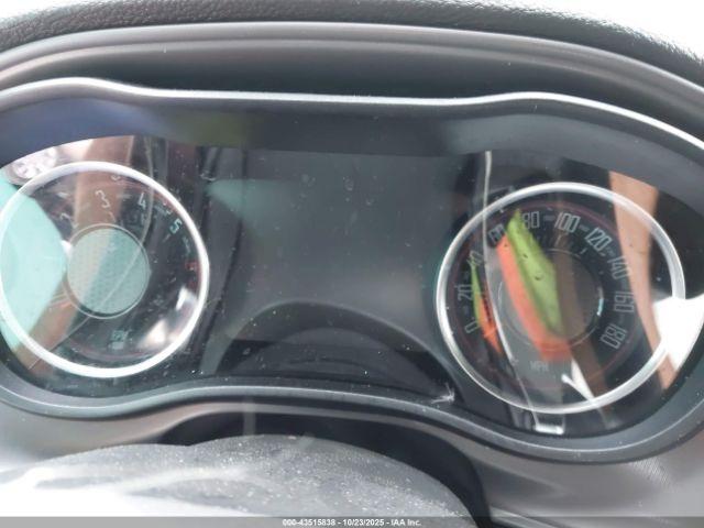 Dodge Challenger Image 14