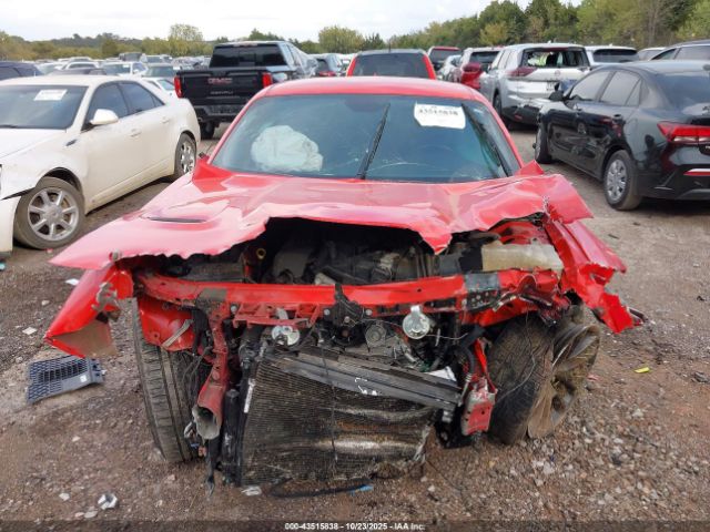 Dodge Challenger Image 6