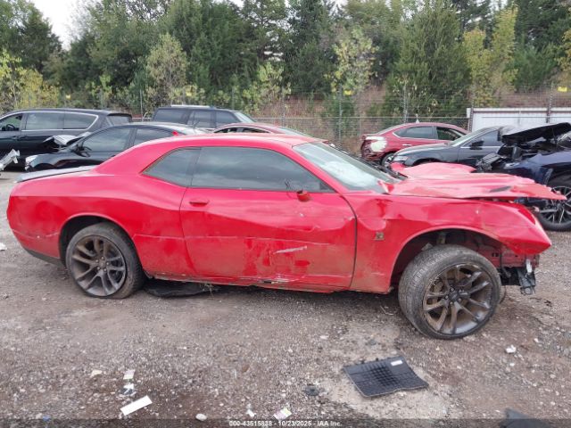 Dodge Challenger Image 12