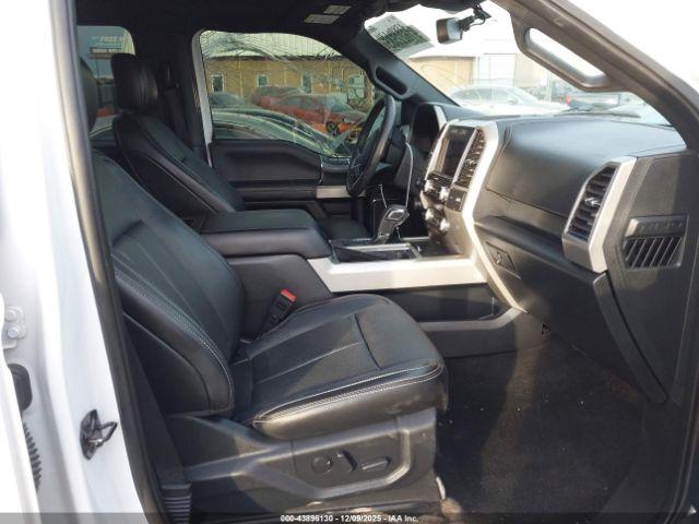 Ford F-150 Lariat Image 8