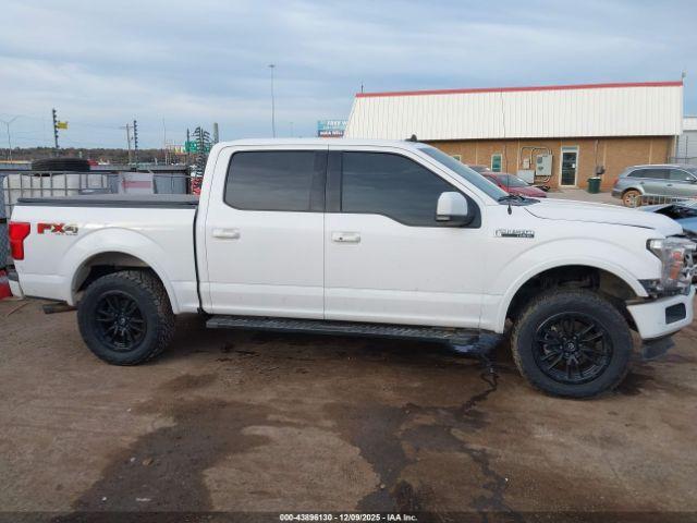 Ford F-150 Lariat Image 6