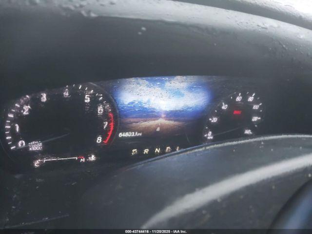 Ford Explorer Xlt Image 2