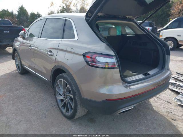 Lincoln Nautilus Reserve Image 7