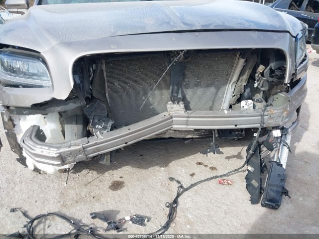 Lincoln Nautilus Reserve Image 2